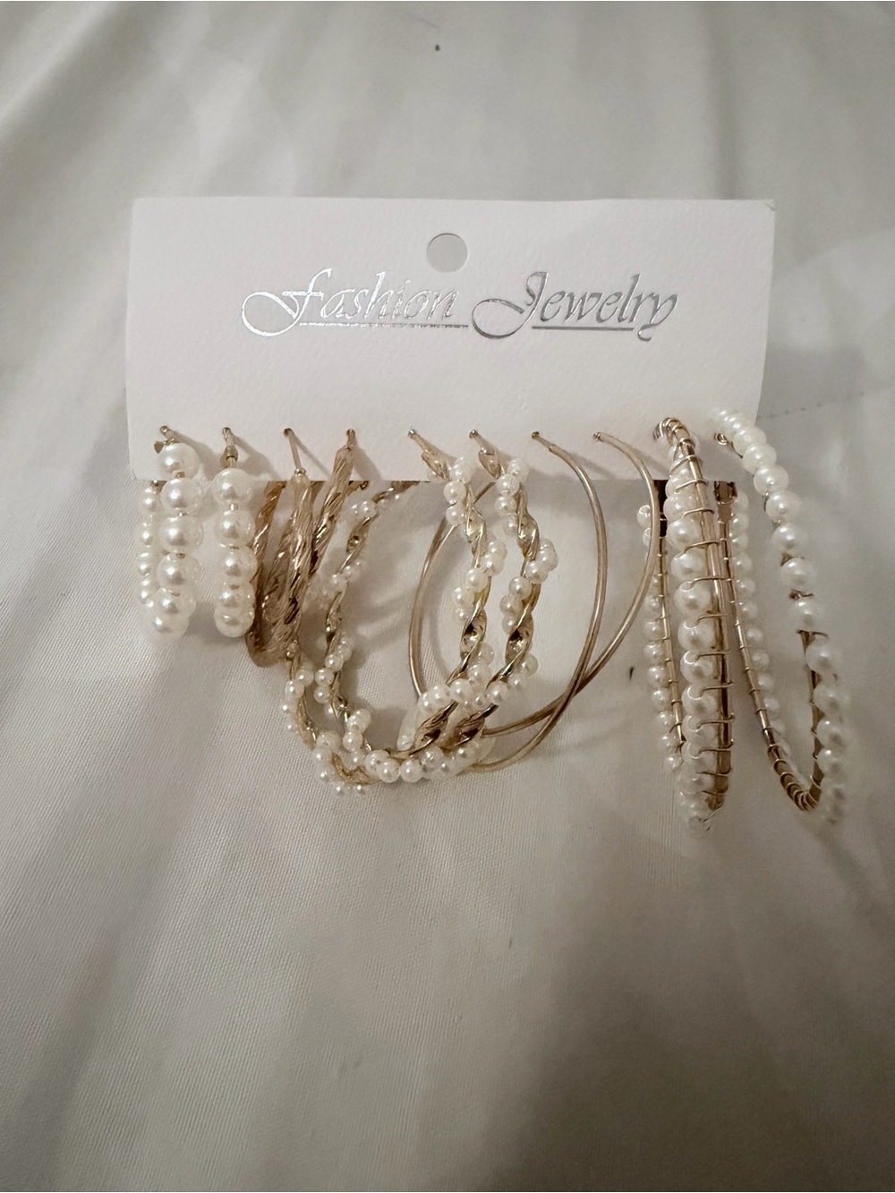 Fashion Jewelry Gold & White Pearl Hoop Earring Set - Women Accessories